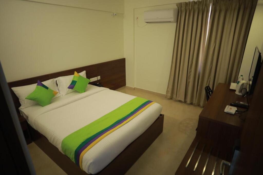 Эрамаллур: Zoot Kochi Infopark