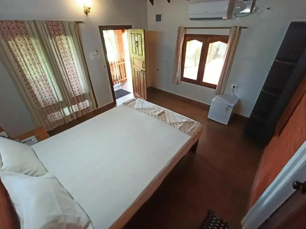 Гокарна: Om Bodhi Retreat