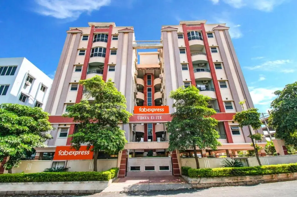 Хидерабад: Kp Suites Gachibowli Care Hospital