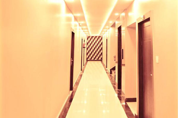 Харидвар: Hotel Elgrovia