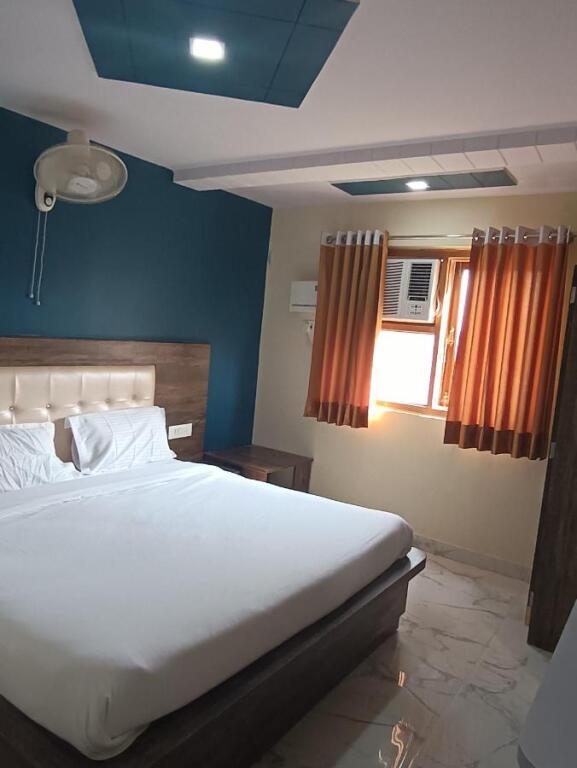 Харидвар: OYO Flagship 808391 Nekiram Bhawan The Heritage Hotel