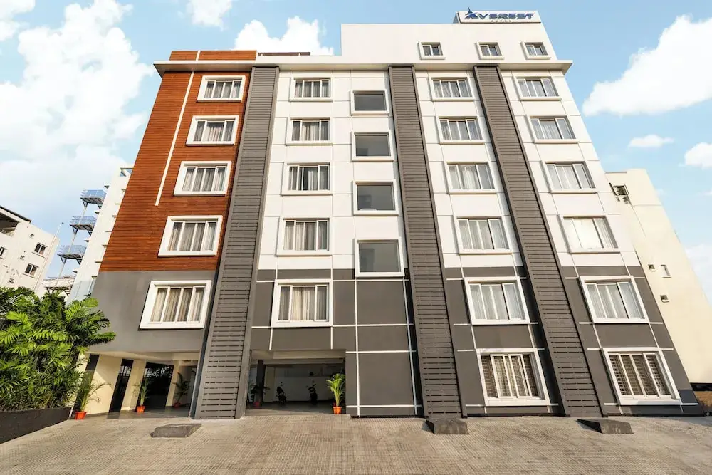 Destino by Monday Hotels Gachibowli — фото 1