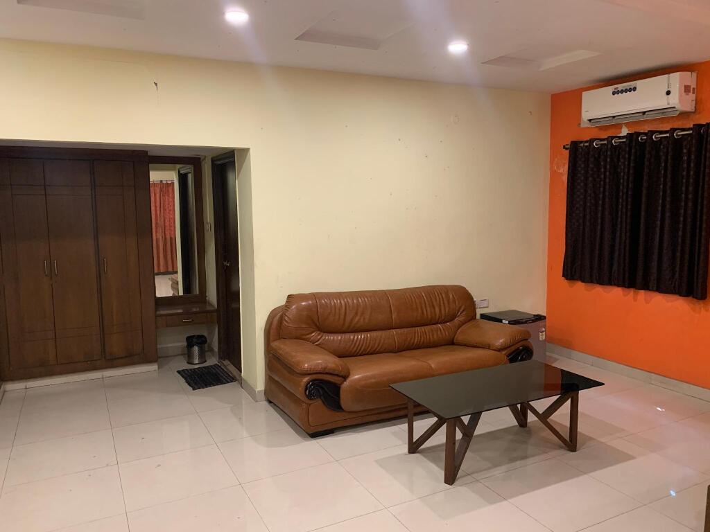 Хидерабад: Hotel KP Suites