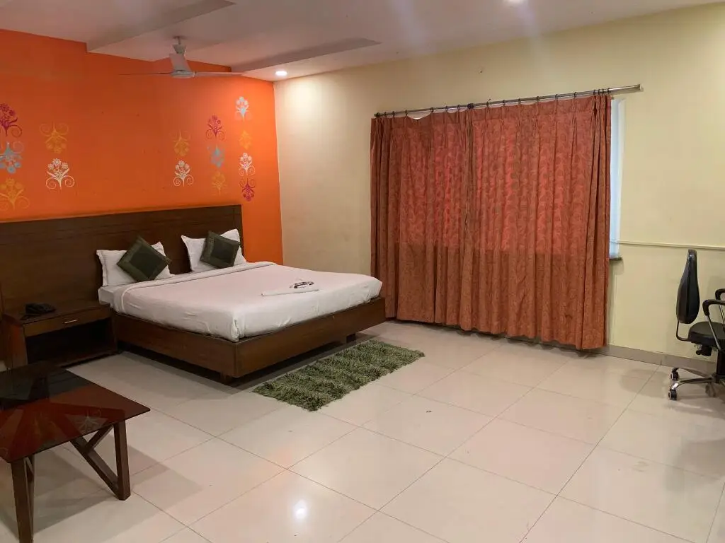 Хидерабад: Hotel KP Suites