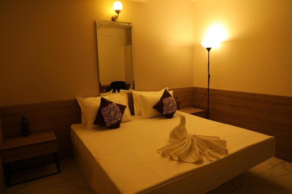 Хидерабад: Swan Suites Gachibowli