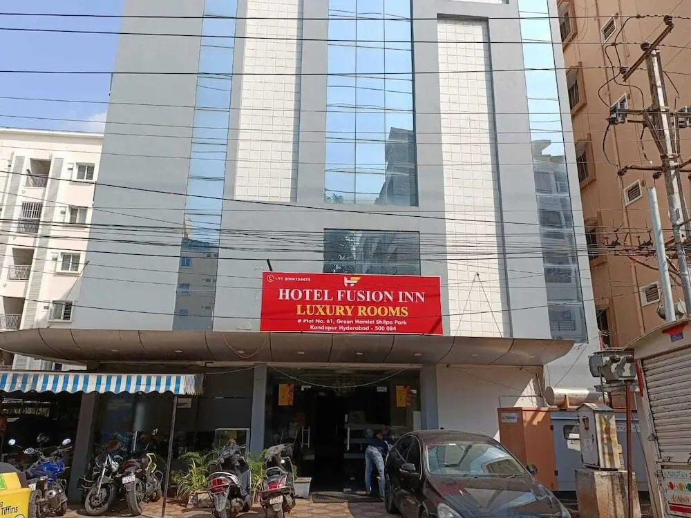 iROOMZ Hotel Fusion Inn — фото 1