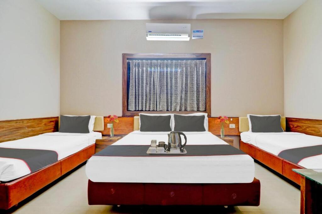 Хидерабад: Hotel Green Nest Suites