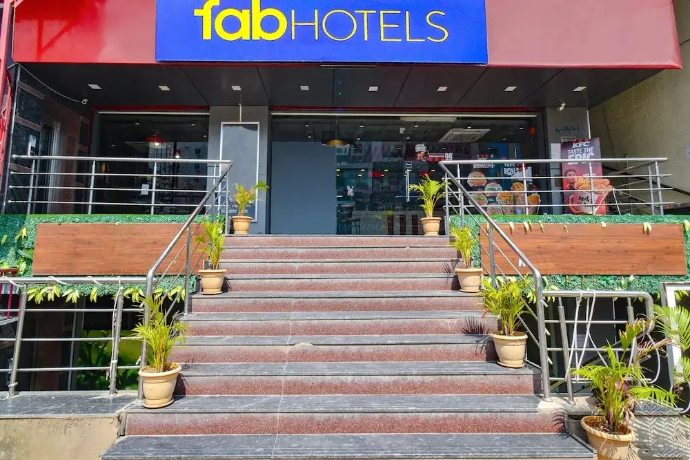 Хидерабад: FabHotel Starhood