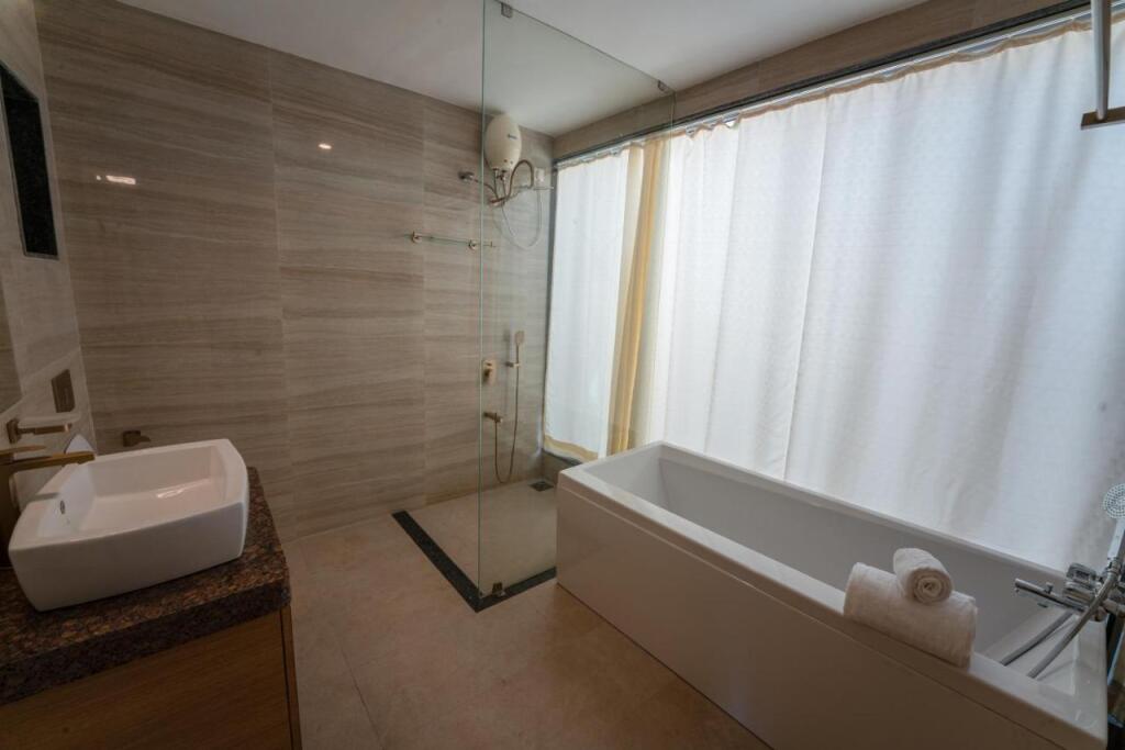 Хандала: Saffronstays Forest Trails, Pawna - Pool Villa With Forest Views