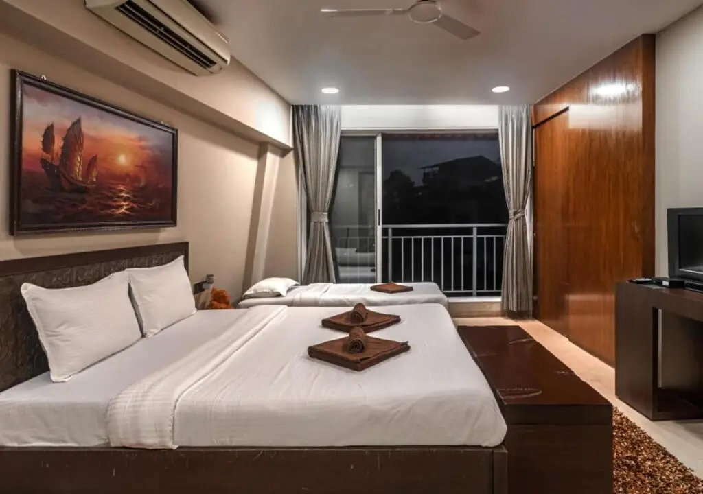 Лонавала: SaffronStays Urja