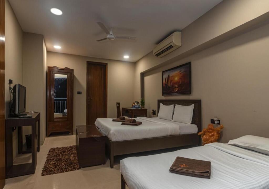 Лонавала: SaffronStays Urja