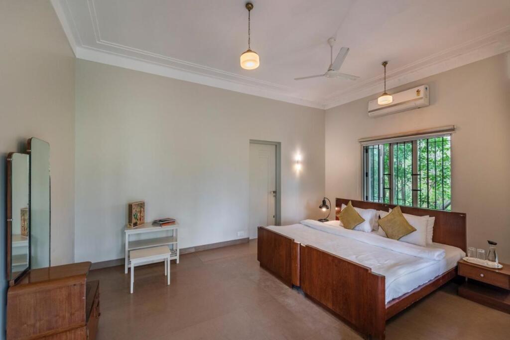 Лонавала: SaffronStays Odeon, Lonavala