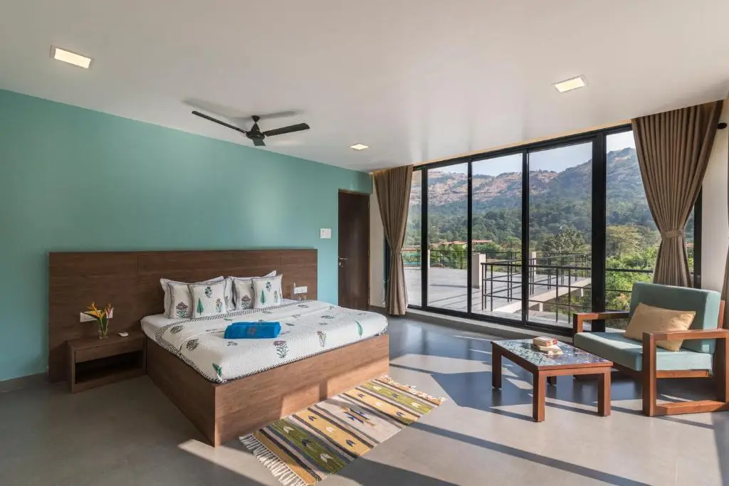 Хандала: Saffronstays Mountain Aer, Karjat