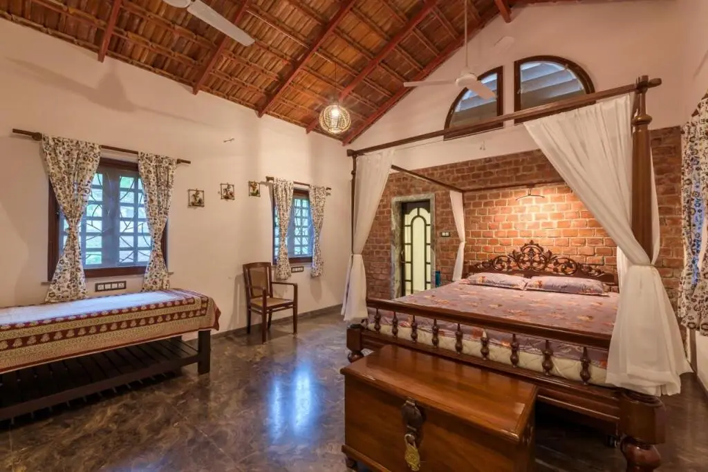 Хандала: Saffronstays Sohana by the River