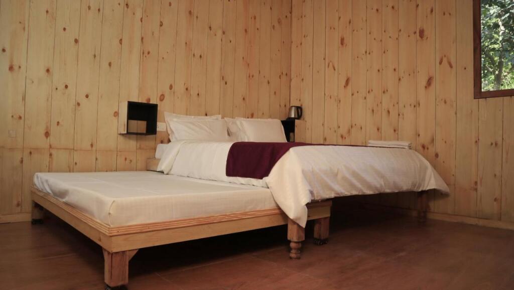 Наинитал: SaffronStays Fourest Uttarakhand