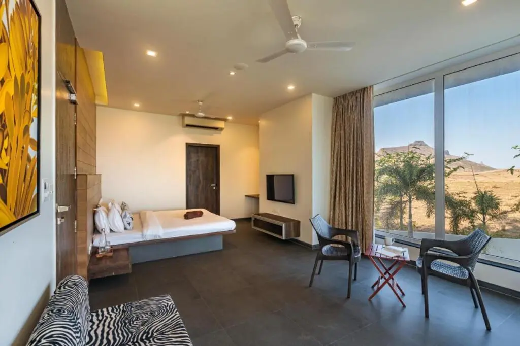 Нашик: SaffronStays Jannat 100 Percent Pet-friendly villa, Igatpuri