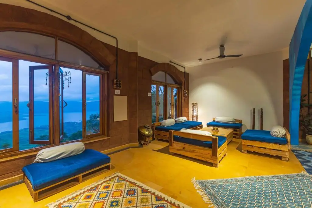 SaffronStays Avabodha - perched on a hilltop with river views in Panchgani — фото 1