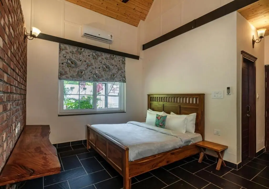 Прем-Нагар: Saffronstays Doon Hideout