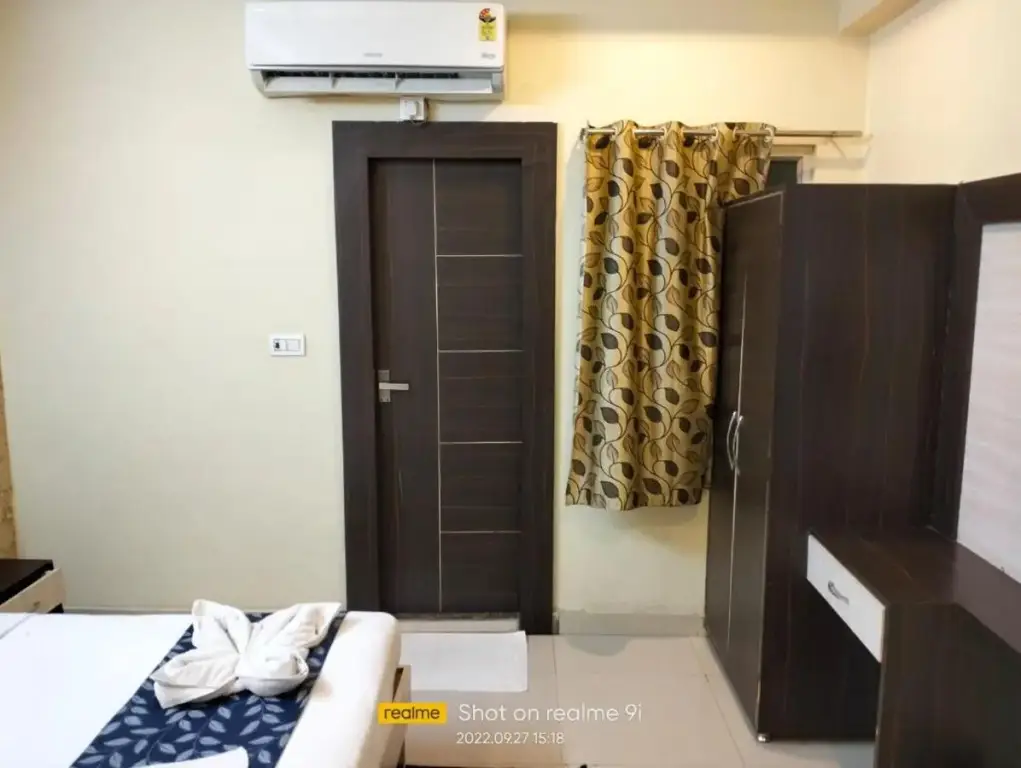 Крепость Jhansi: Green Leaf Hotel
