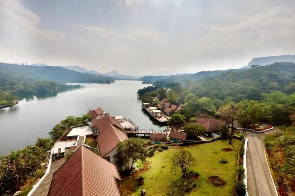 Juvana Resort & Spa , Aamby Valley City, Lonavala — фото 1