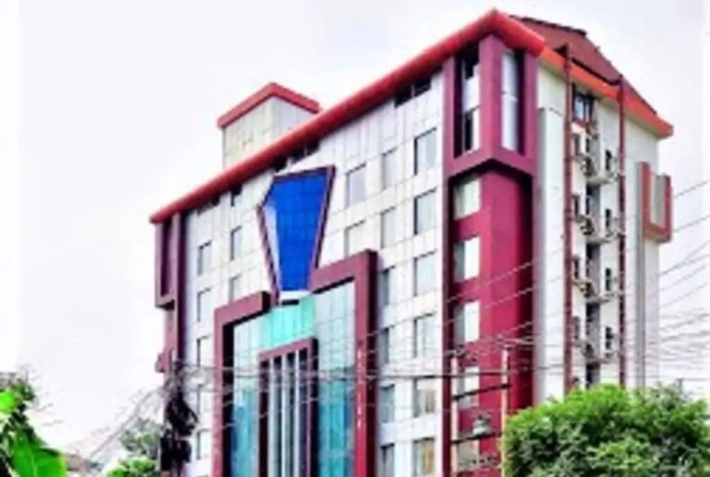 FabExpress Superior Nesh Inn — фото 1