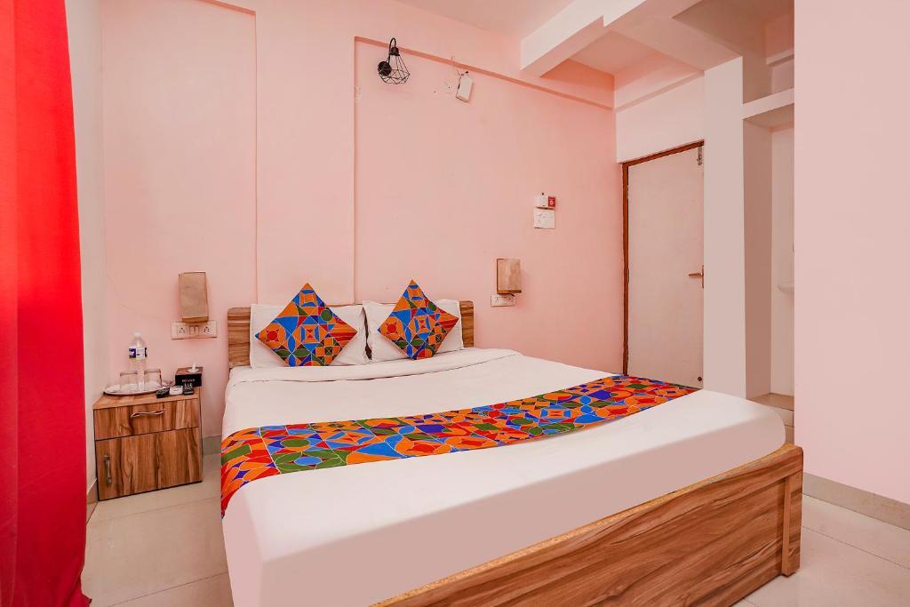 Пуна: Hotel Elite Stay