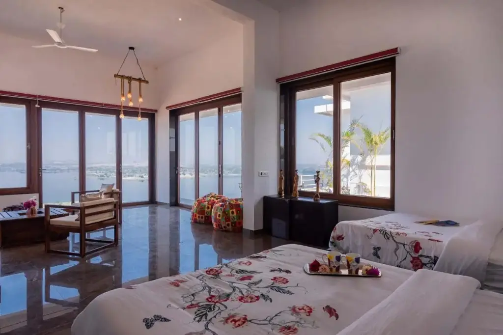 Мумбаи: Stayvista At Sunset On The Lake