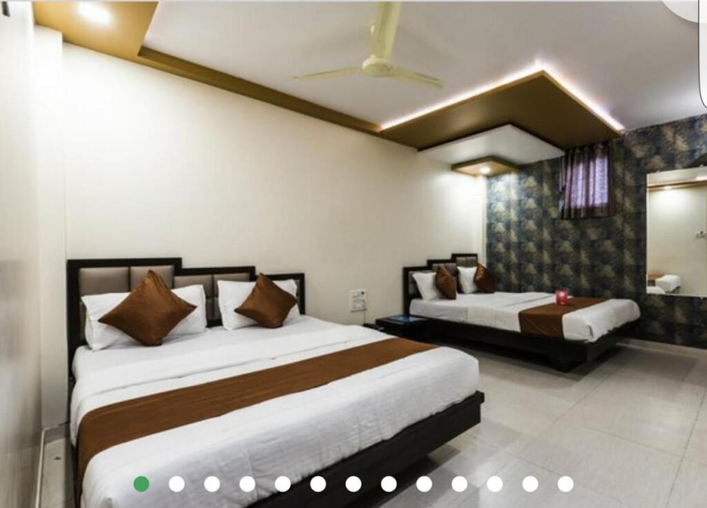 Мумбаи: Hotel Guestinn Residency