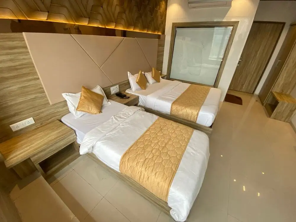 Мумбаи: Hotel Bkc Crown - Near Trade Centre