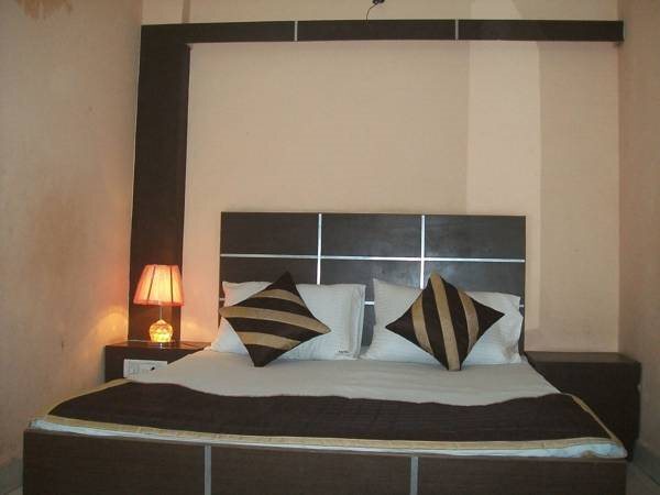 Нью-Дели: Anmol Hotel Private Limited