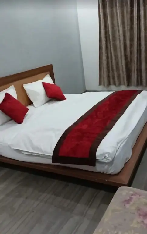 Нью-Дели: Hotel Royal Afghan