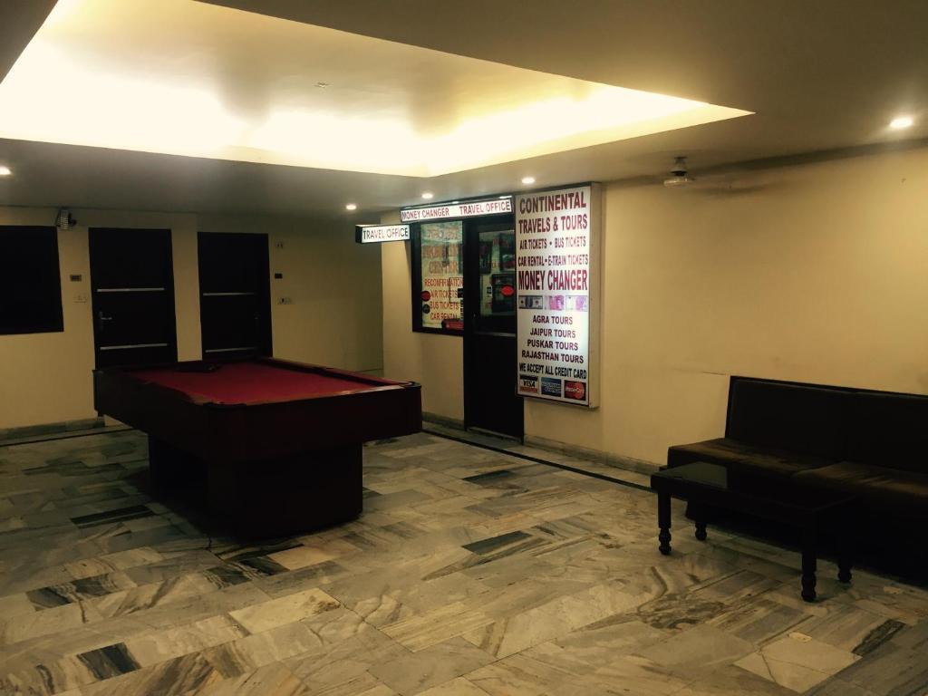 Нью-Дели: Vivek Hotel