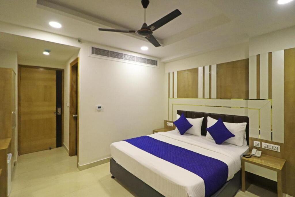 Нью-Дели: Hotel all time residency New  Delhi
