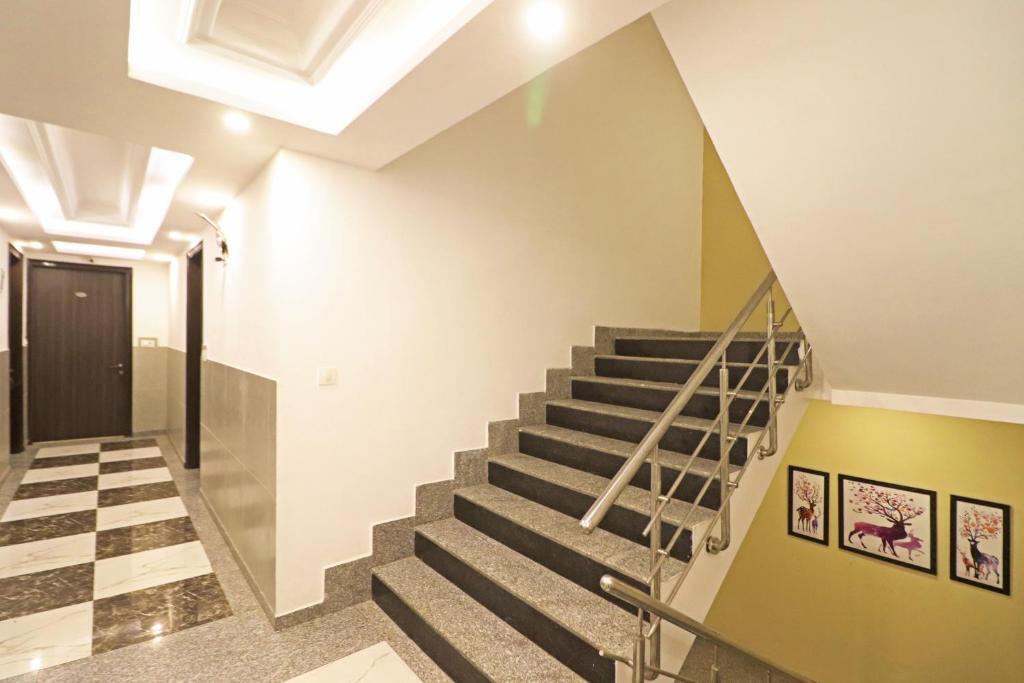 Нью-Дели: Hotel Almora Delhi Airport