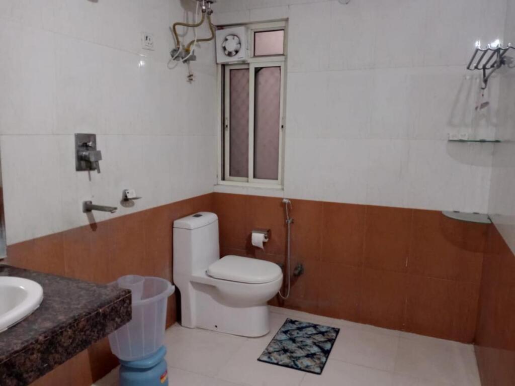 Нью-Дели: OYO 86155 Hotel Shyam(DEL3613)