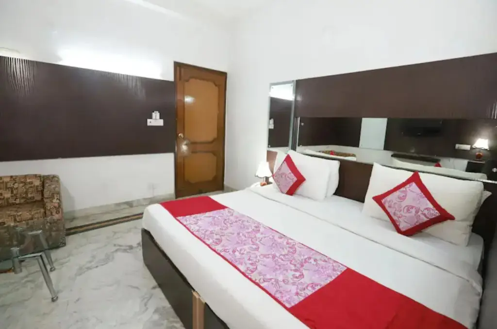 Нью-Дели: Hotel Shiv Shankara