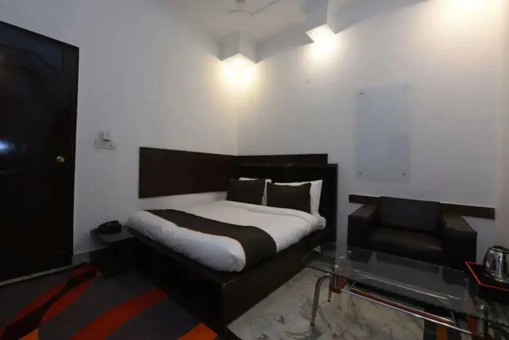 Нью-Дели: Hotel Shiv Shankara