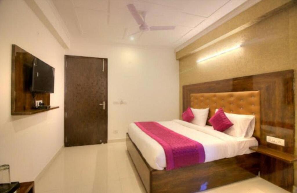 Нью-Дели: Hotel Ark-Of-Avalon Near Delhi Airport