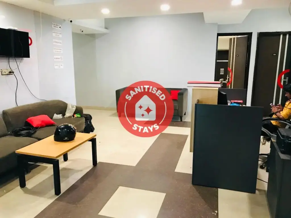 Нью-Дели: Oyo Townhouse 1100 Hotel Royal Stay