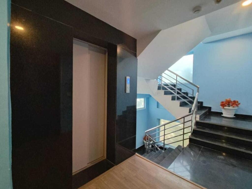 Нью-Дели: Townhouse Aerosky Grand Near Dwarka Sector 21 Metro Station