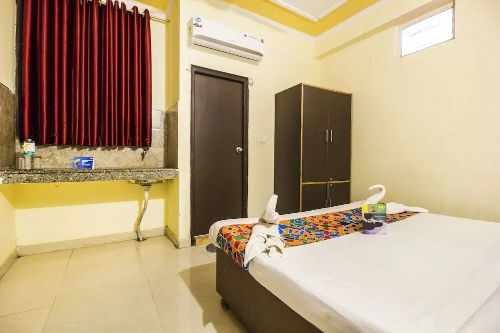Нью-Дели: Airport Hotel Parikshit Palace
