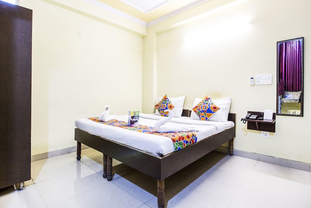 Нью-Дели: Airport Hotel Parikshit Palace