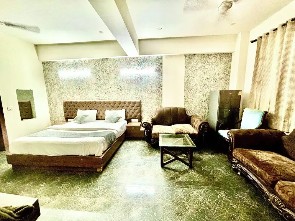 Нью-Дели: Hotel Pushpanjali