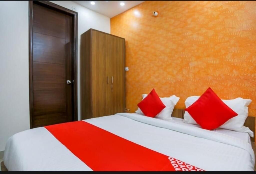 Нью-Дели: Airport Hotel Icon