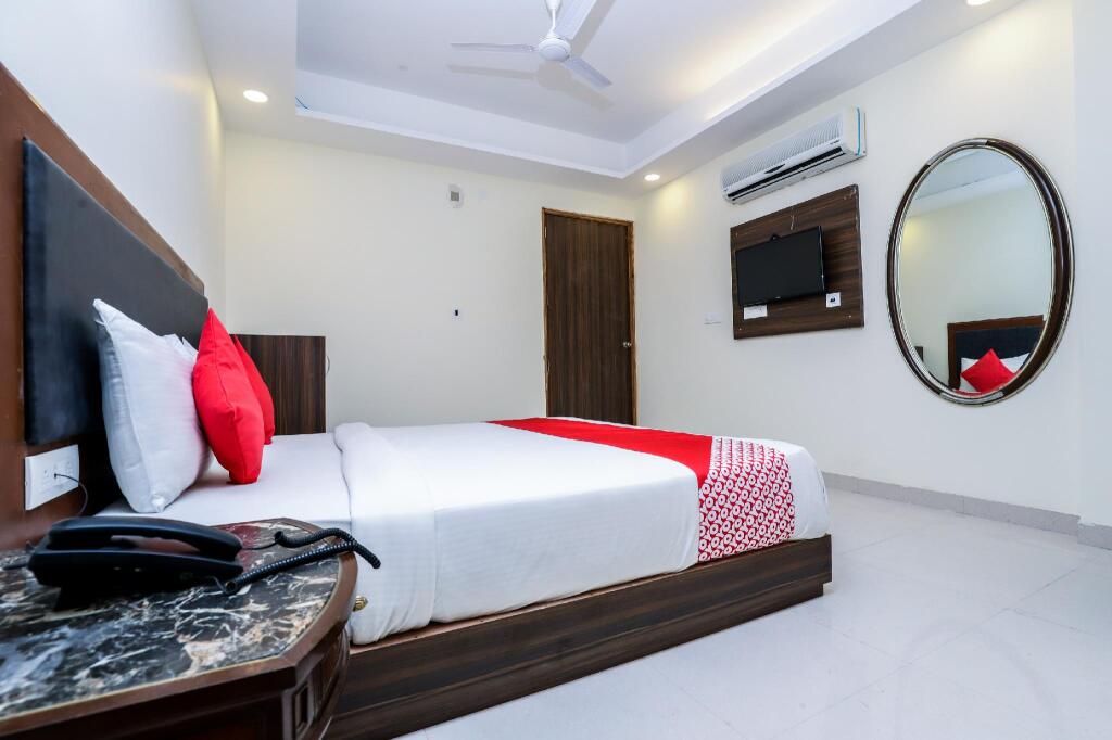 Нью-Дели: Hotel The Tark