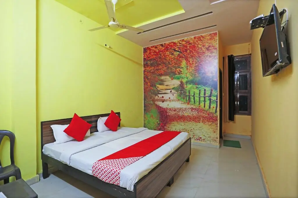 Бивани: OYO 49089 Sangam Guest House