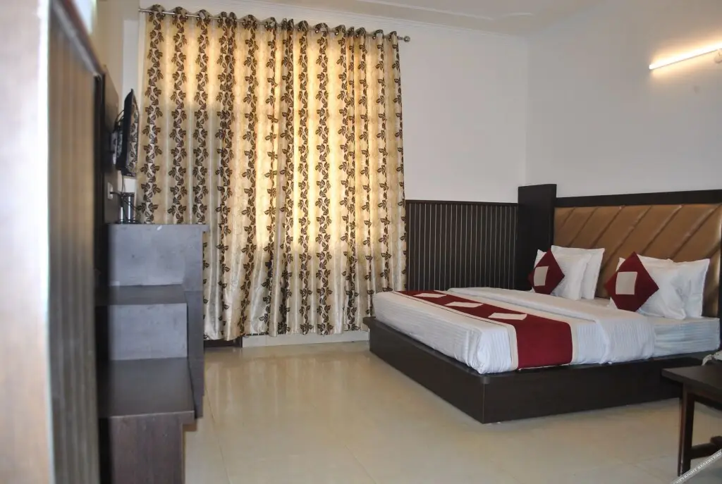 Катра: Malabar Inn by MTMC Rooms, Katra