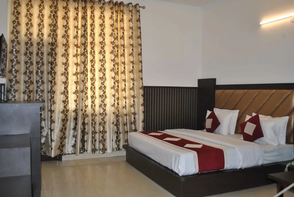 Катра: Malabar Inn by MTMC Rooms, Katra