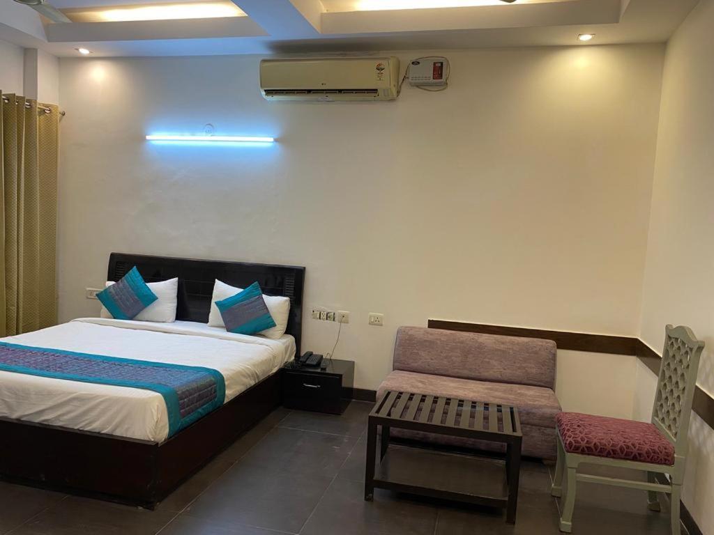Нью-Дели: Hotel Delhi Airport Plaza IGI Airport