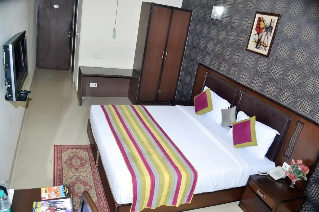 Нью-Дели: Hotel Lotus Delhi Airport